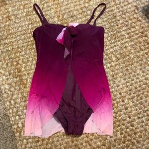 NWT woman’s island waves swimsuit